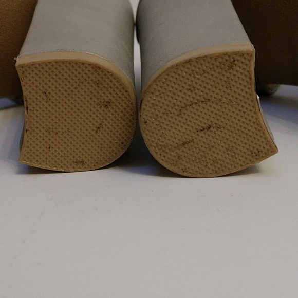 Too cute!! Charlotte Russe Open toe booties - Picture 7 of 8